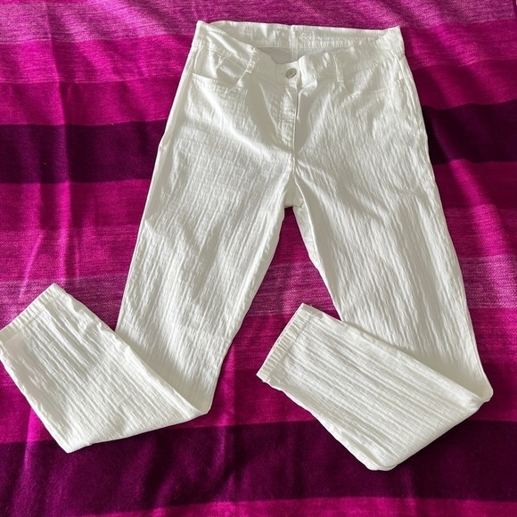 BRAX Free to Move Shakira Sharp White Slim Jeans Ankle Length Textured Fabric - Picture 4 of 16